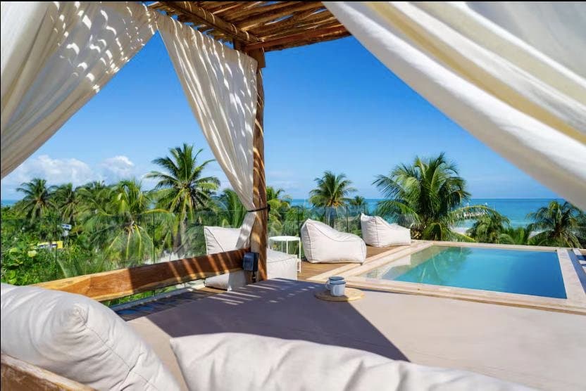 Hotel Mero Mero